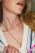 Living Room Mother-2.jpg